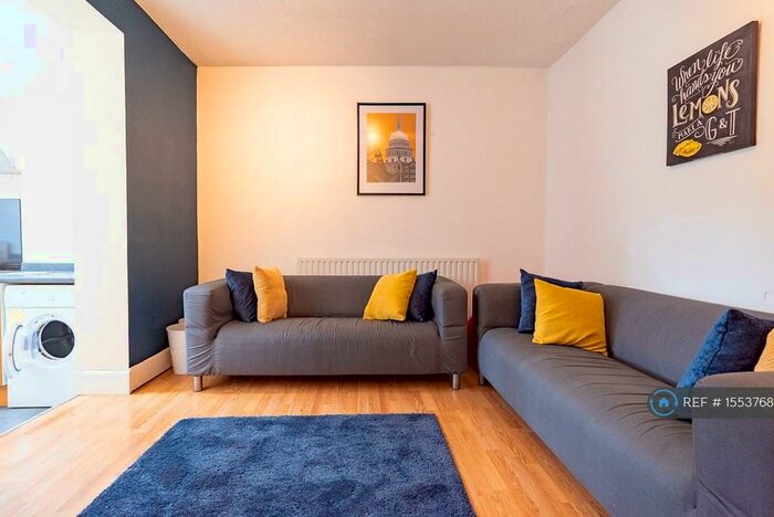 6 Bedroom Terraced House To Rent In Avenue Road, Southampton, SO14