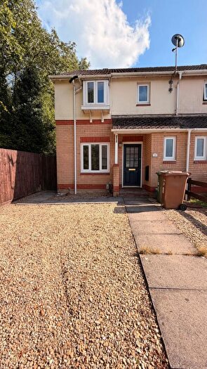 3 Bedroom House To Rent In St. Rhidian Close, Pontllanfraith, NP12