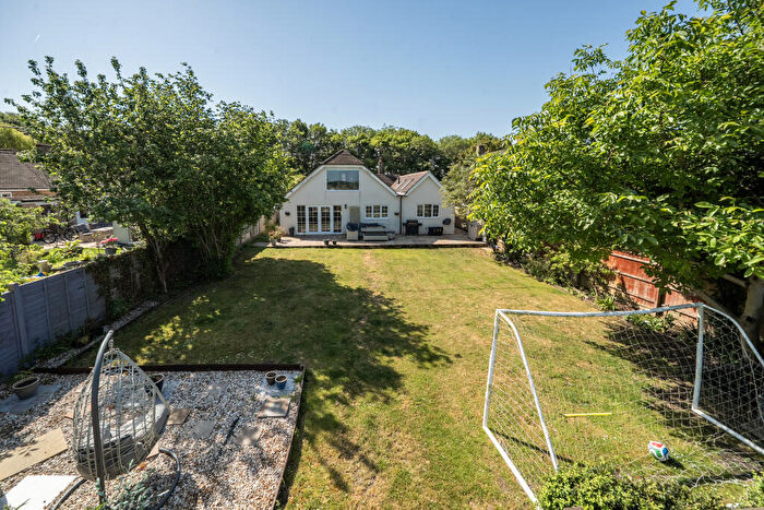 5 Bedroom Detached Bungalow For Sale In The Avenue, Stanton Fitzwarren, Swindon, SN6