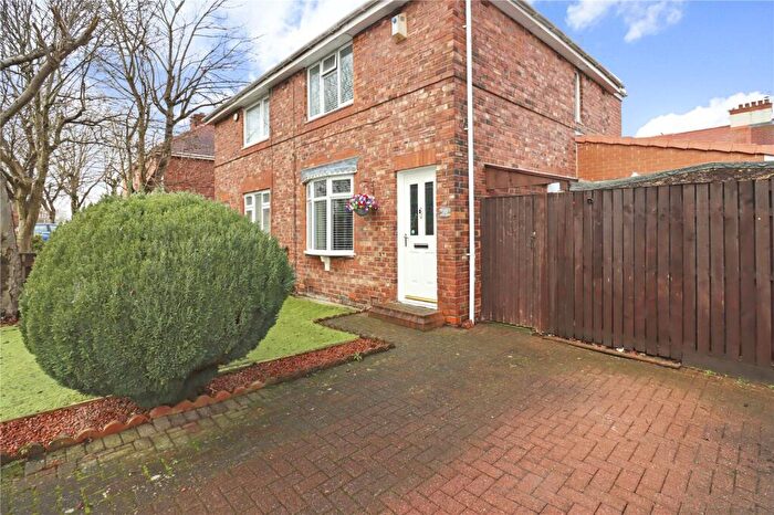 2 Bedroom Semi-Detached House To Rent In Ruskin Avenue, Dunston, Gateshead, NE11