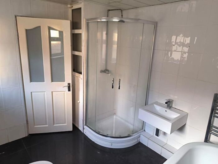 3 Bedroom Terraced House To Rent In Olney Street, Walton, Liverpool, L4