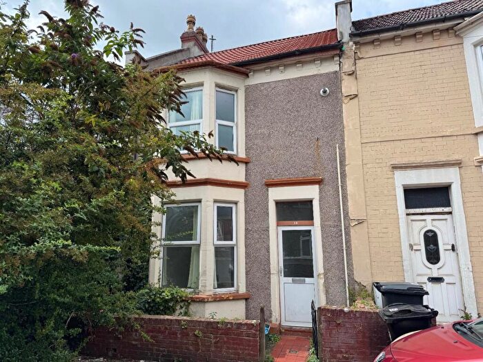 3 Bedroom End Of Terrace House To Rent In Victor Street, Bristol, BS5