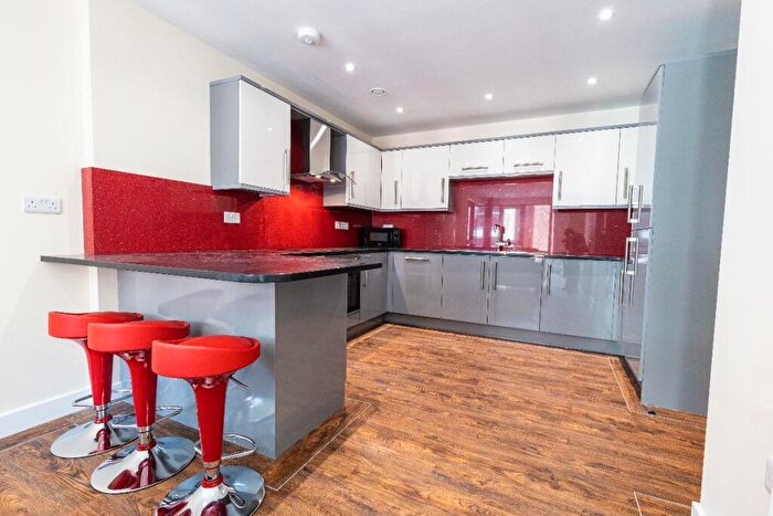 3 Bedroom Apartment To Rent In Ecco, S11
