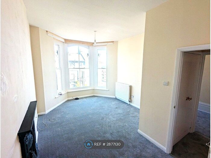 2 Bedroom Flat To Rent In Braybrooke Road, Hastings, TN34
