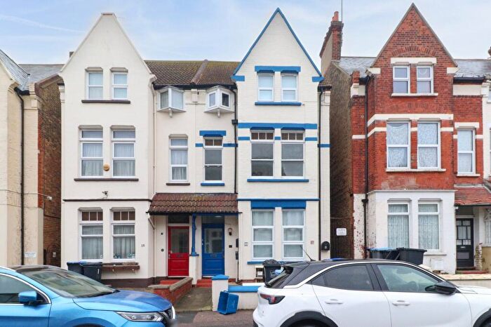 2 Bedroom Flat For Sale In Norfolk Road, Cliftonville, Margate, Kent, CT9