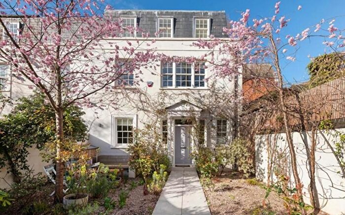 6 Bedroom Property To Rent In Elm Tree Road, St John's Wood, NW8