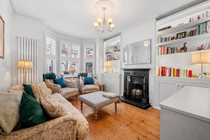 2 Bedroom Semi-Detached House For Sale In Beckenham Lane, Shortlands, BR2