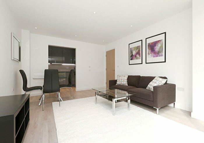 1 Bedroom Flat To Rent In City View Apartments, Devan Grove, N4
