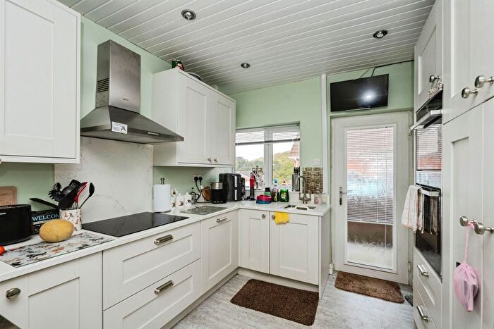 4 Bedroom Detached House For Sale In Cherry Grove, Baglan, Port Talbot, SA12
