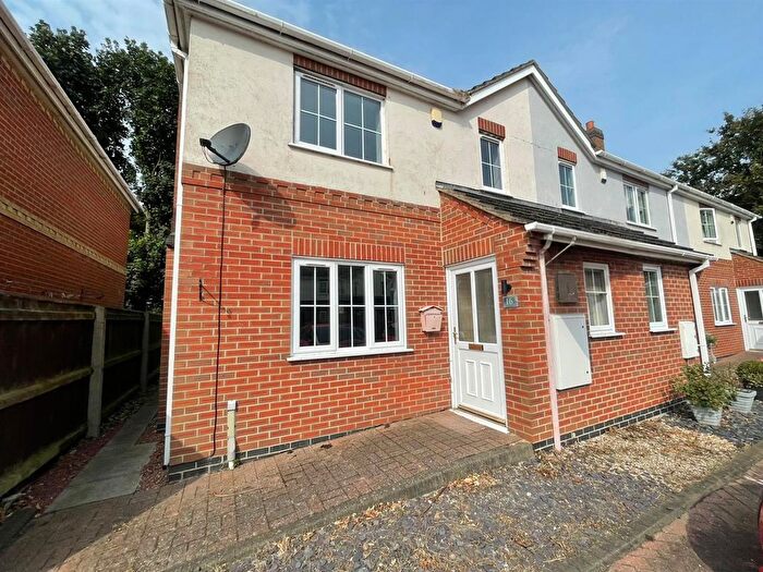 3 Bedroom End Of Terrace House To Rent In Woolpack Meadows, North Somercotes, Louth, LN11