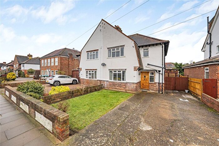 3 Bedroom Semi Detached House For Sale In Clarence Avenue, New Malden, KT3