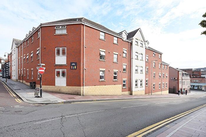 1 Bedroom Flat To Rent In Vicarage Hill, Wrexham, LL13