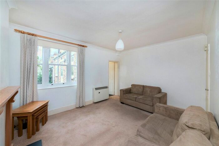 2 Bedroom Terraced House To Rent In St. Peters Grove, Hammersmith, W6