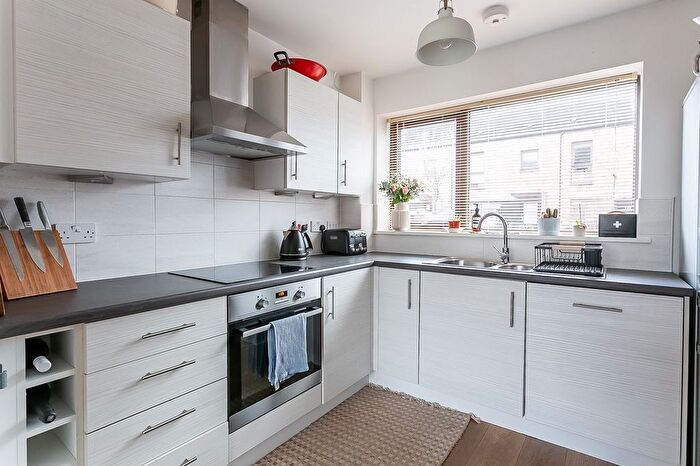 3 Bedroom Terraced House For Sale In Edmonton Terrace, Dalmarnock, Glasgow, G40