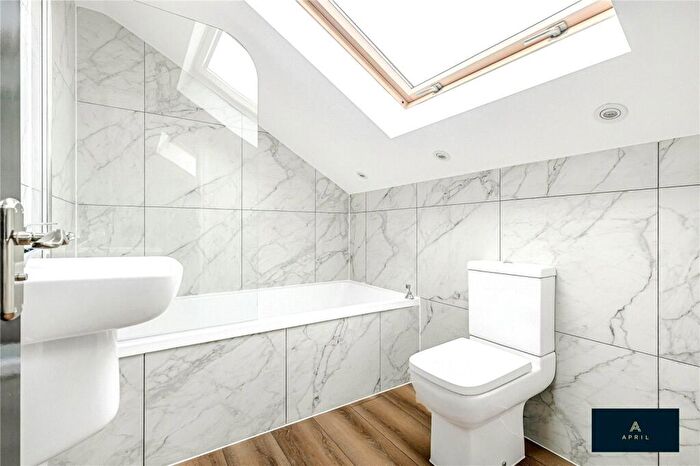 1 Bedroom Apartment To Rent In Forest Drive West, London, E11