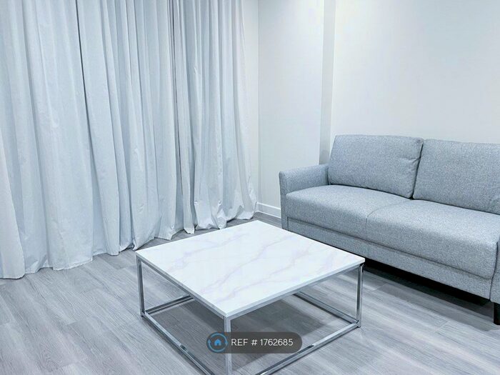 1 Bedroom Flat To Rent In Tansy House, London, E17