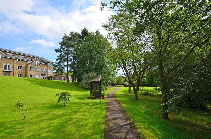 2 Bedroom Apartment For Sale In Townhead Road, Dore, Sheffield, S17