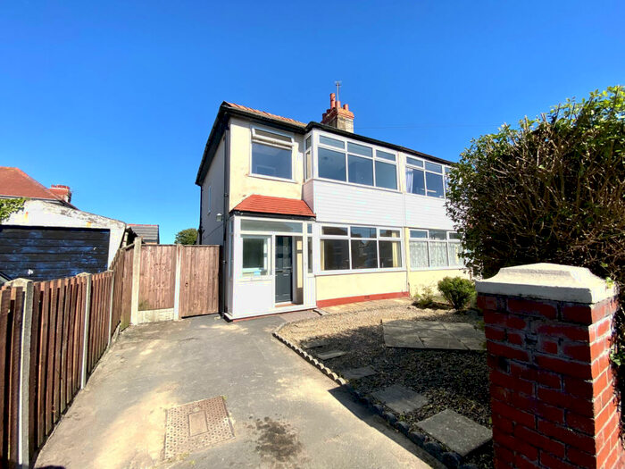 3 Bedroom Semi-Detached House To Rent In Rochford Avenue, Thornton-Cleveleys, Lancashire, FY5