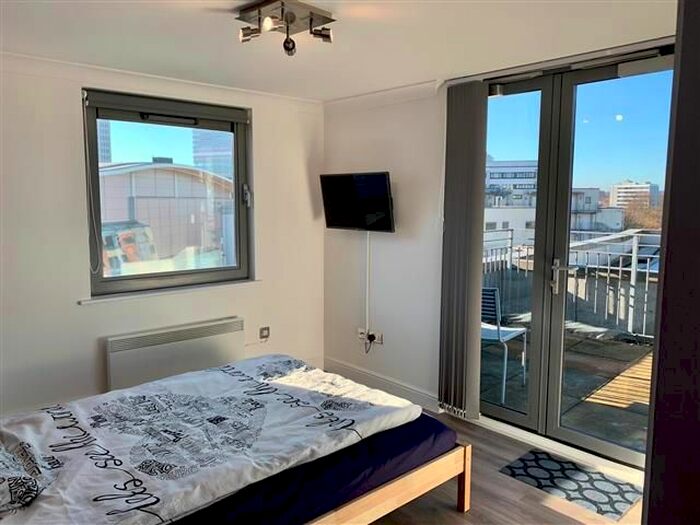 1 Bedroom Flat To Rent In Ladywood Middleway, Edgbaston, Birmingham, B16