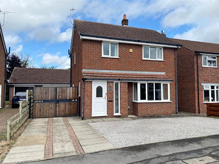 3 Bedroom Detached House For Sale In St. Helens Close, Morton On Swale, Northallerton, DL7