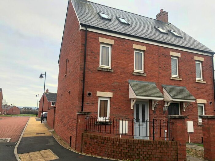 3 Bedroom Property To Rent In Bryn Y Telor, Coity, Bridgend CF35