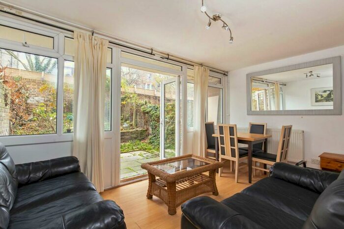 4 Bedroom Terraced House To Rent In Penderyn Way, Tufnell Park, N7