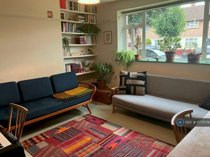 1 Bedroom Flat To Rent In Catford, London, SE6