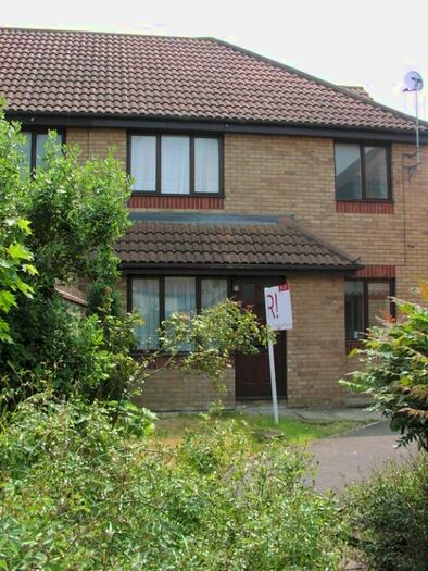 1 Bedroom Terraced House To Rent In Pimpernel Grove, Walnut Tree, Milton Keynes, MK7