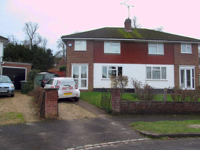 4 Bedroom Detached House To Rent In Waybrook Crescent, Reading, Berkshire, RG1