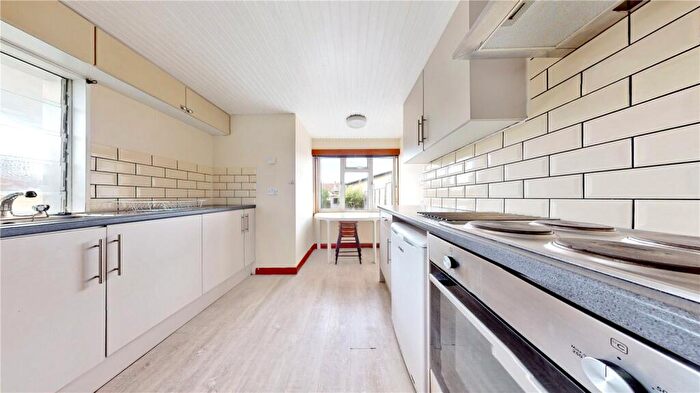 4 Bedroom House To Rent In Coronation Road, BA1