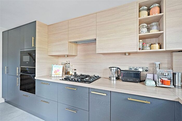 1 Bedroom Flat For Sale In Endymion Road, London, N4