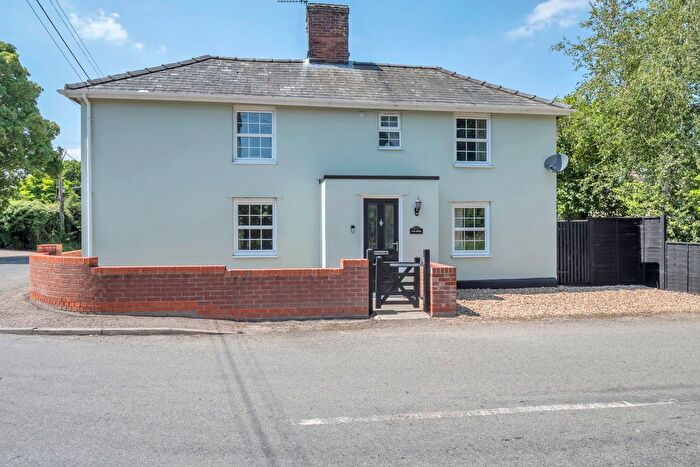 4 Bedroom Semi Detached House For Sale In New Road, Rougham, IP30