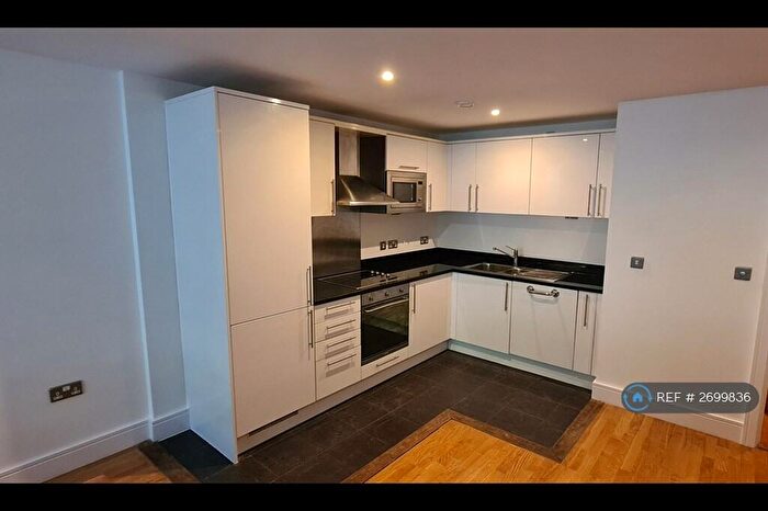 1 Bedroom Flat To Rent In Drayton Park, London, N5