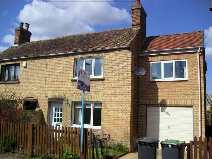 3 Bedroom Semi-Detached House To Rent In Station Road, Tempsford, SG19
