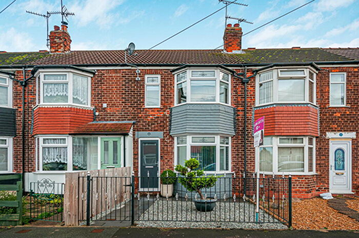 2 Bedroom Terraced House For Sale In Foredyke Avenue, Hull, HU7
