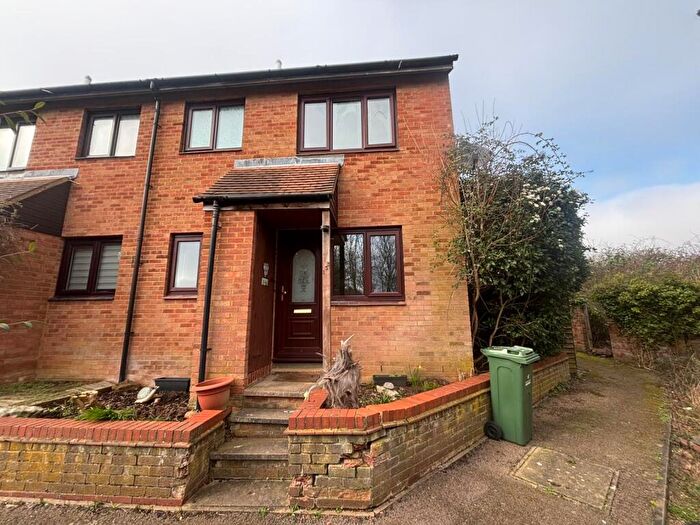 1 Bedroom Cluster House To Rent In Clay Hill, Two Mile Ash, Milton Keynes, MK8