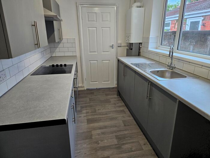 2 Bedroom Terraced House To Rent In Macaulay Street, Grimsby, DN31