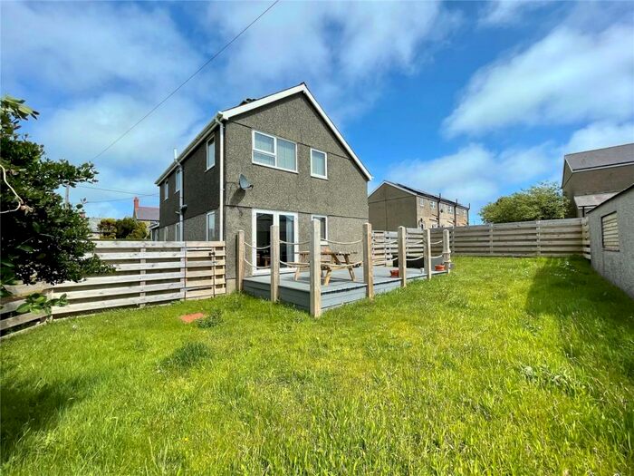 3 Bedroom Detached House For Sale In Plas Y Graig, Mynytho, Gwynedd, LL53