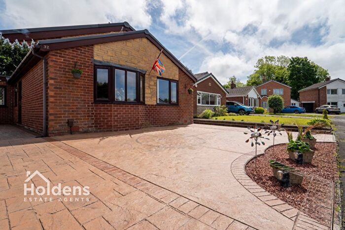 3 Bedroom Detached Bungalow For Sale In St. Saviours Close, Bamber Bridge, PR5