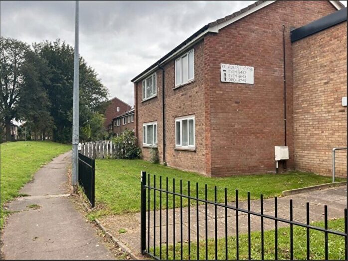 2 Bedroom Flat To Rent In St. Albans Close, Scunthorpe, DN17