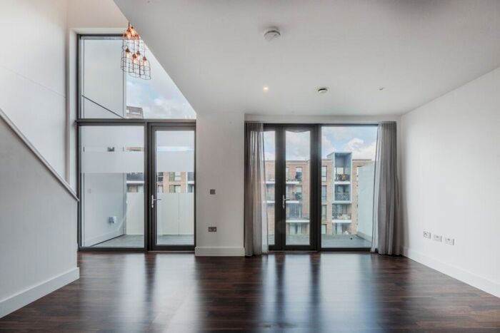 4 Bedroom Penthouse To Rent In Kilburn Park Road Maida Vale, NW6