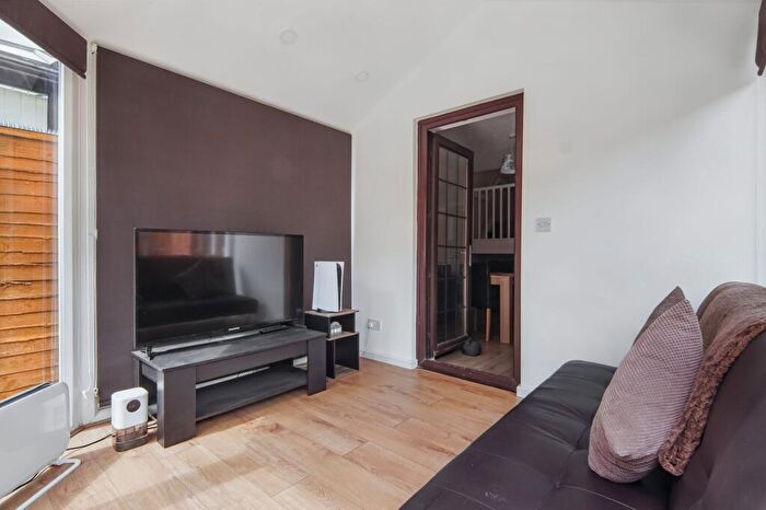 3 Bedroom Terraced House For Sale In Grove Lane, Keresley End, CV7