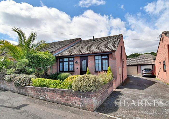 2 Bedroom Semi-Detached Bungalow For Sale In High Howe Lane, Bournemouth, BH11