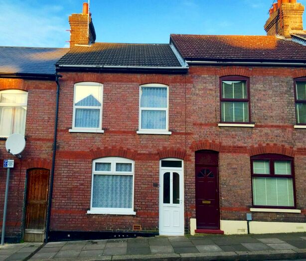 3 Bedroom House To Rent In Harcourt Street, Luton, LU1