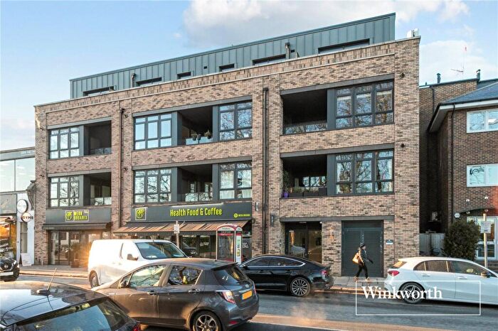 1 Bedroom Apartment For Sale In Ballards Lane, Finchley, London, N3