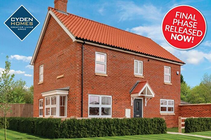 4 Bedroom Detached House For Sale In Clover Lane, Healing, Grimsby, DN41