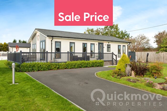 2 Bedroom Park Home For Sale In Darlington, County Durham, DL2