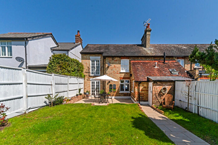 3 Bedroom End Of Terrace House For Sale In Clarence Road, Stansted, CM24