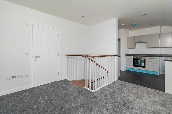 1 Bedroom Flat To Rent In Broadway, Bexleyheath, Kent, DA6