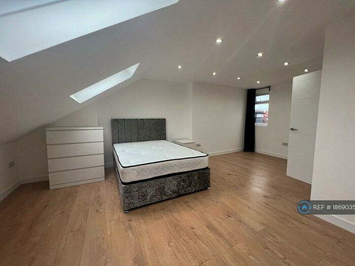 6 Bedroom Terraced House To Rent In Copleston Road, London, SE15